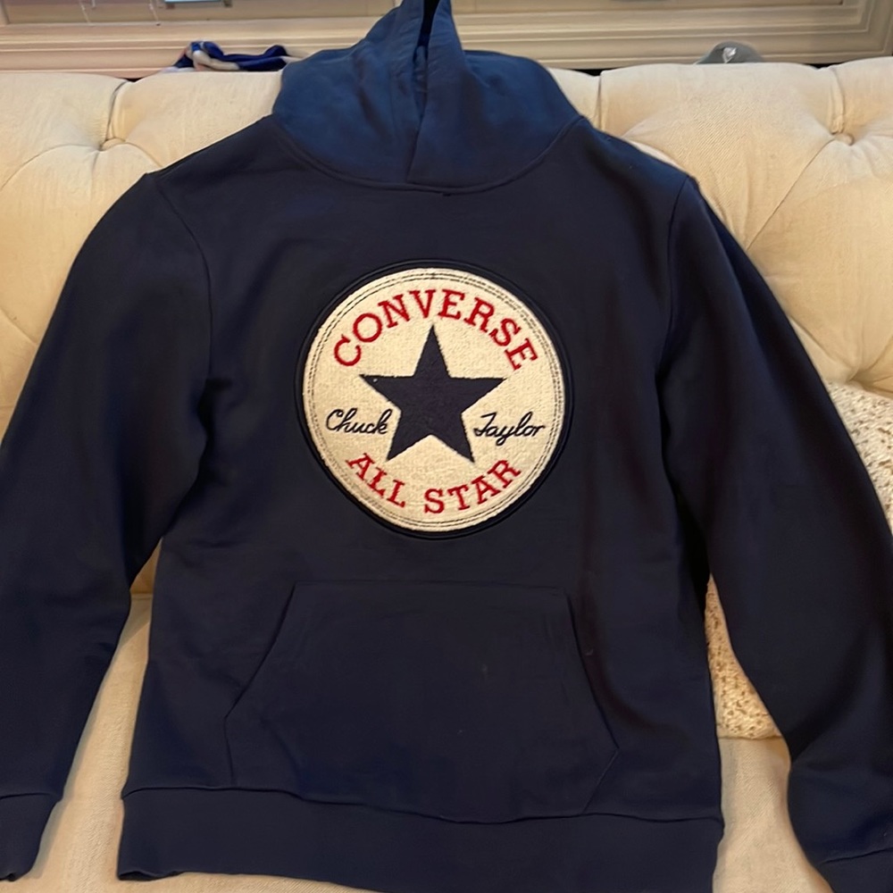 Converse Big Logo Hoodie. Size XL 13-15yrs old. Thanks.